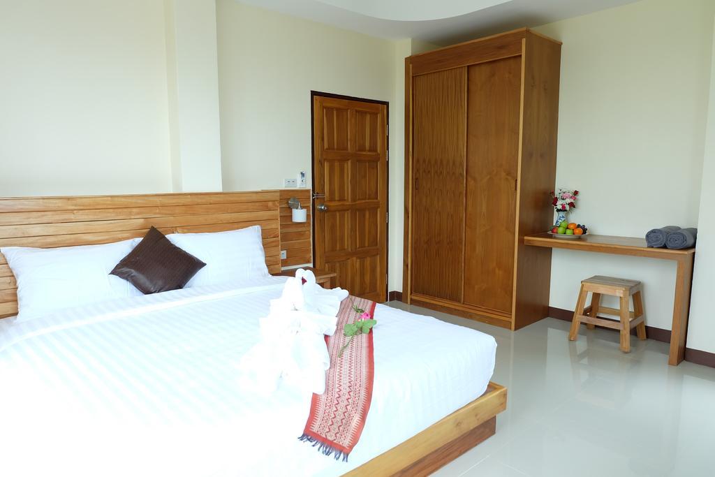 Chatin Guesthouse Кхаулак Экстерьер фото